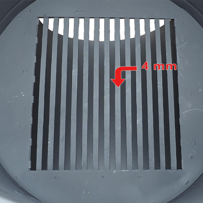 Kovová kotlina natřená speciální ochrannou žáruvzdornou barvou