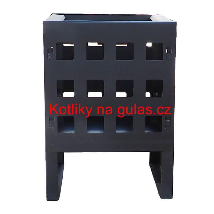 Stojan na odkládání dřeva