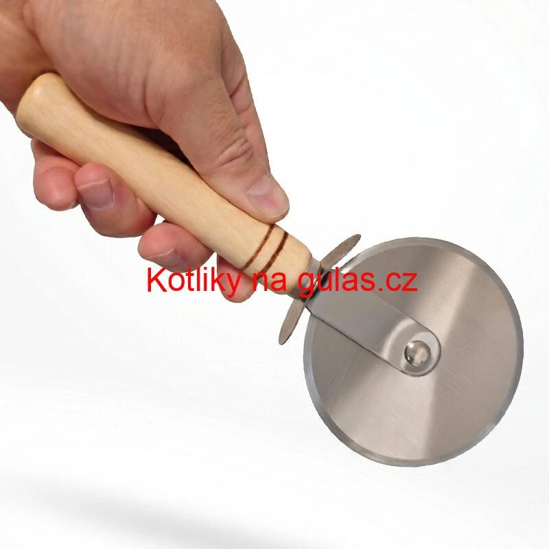 Kráječ na pizzu s dřevěnou rukojetí 22 cm