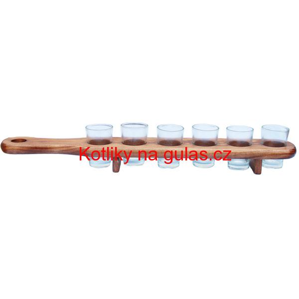 Sada skleniček s dřevěným podnosem