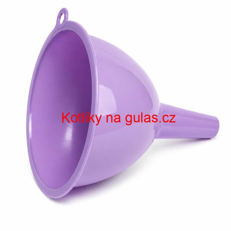 Plastový trychtýř 18 cm