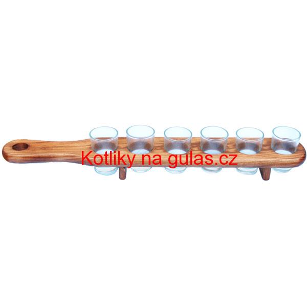 Sada skleniček s dřevěným podnosem