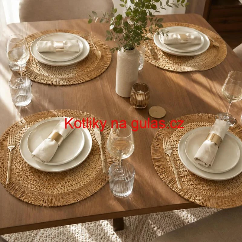 Přírodní podložky pod talíř se třásněmi 37 cm, 4 ks