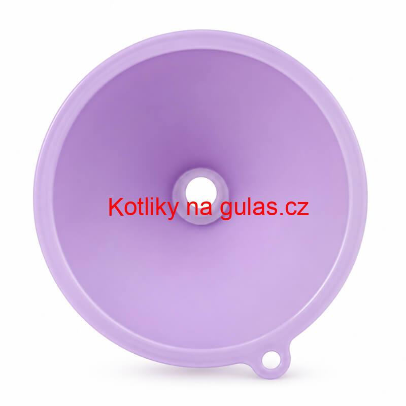 Plastový trychtýř 18 cm