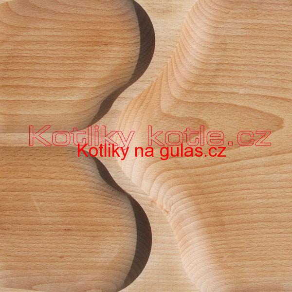 Servírovací dřevěný podnos